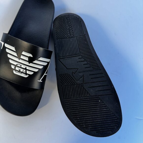 Armani SLIDERS WITH OVERSIZED LOGO - Picture 4 of 6